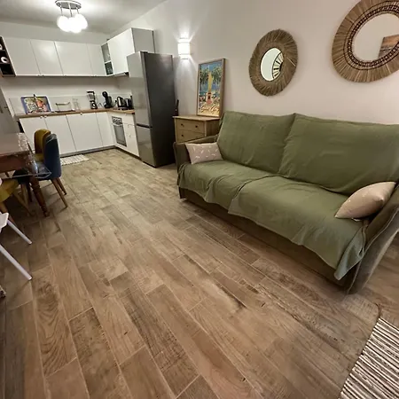 Casa Lucia Apartment *